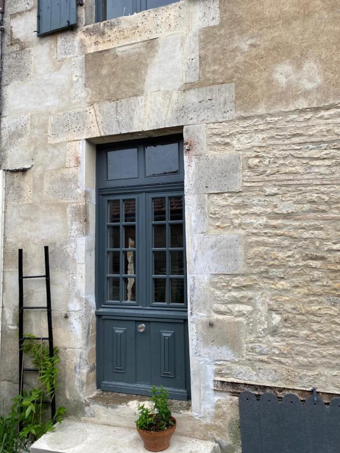 Ferienhaus La Cour Blanche *